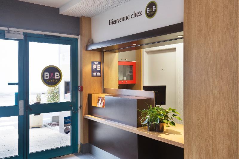 B&B Hotel Lyon Saint-Bonnet Mi-Plaine Zewnętrze zdjęcie